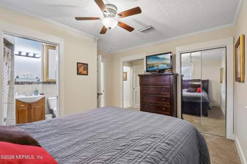 6053 Hinely Lane, Jacksonville FL - photo 19 of 39