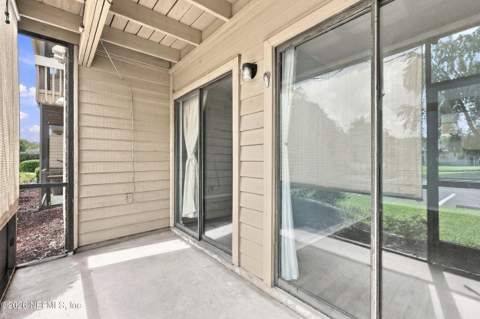 10200 Belle Rive Boulevard #255, Jacksonville FL - photo 16 of 20