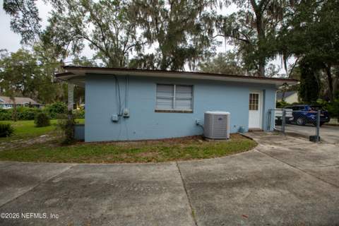 359 SE 4th Avenue, Melrose FL - photo 11 of 59