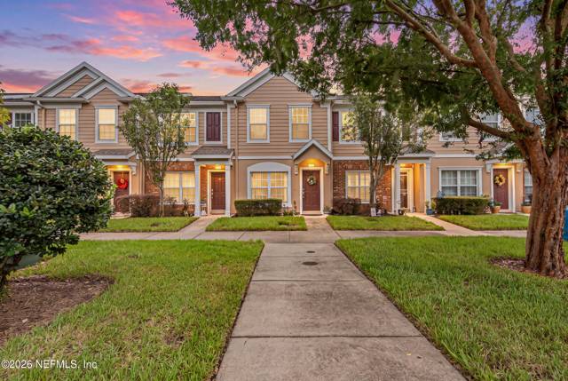 8105 SUMMER COVE Court, home for sale in Jacksonville