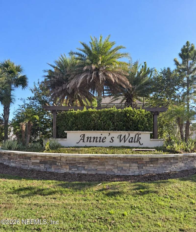 3 bedroom Townhouse at 359 Anthony, Annies Walk, Jacksonville — photo 2