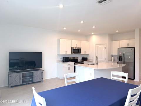 359 Anthony, Jacksonville FL - photo 6 of 26