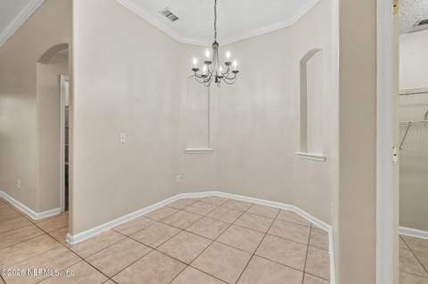 4964 Lake Charles Drive, Jacksonville FL - photo 12 of 34