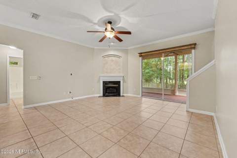 4964 Lake Charles Drive, Jacksonville FL - photo 13 of 34
