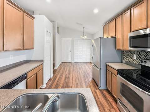 16403 Tisons Bluff Road, Jacksonville FL - photo 22 of 69