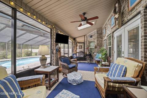 1050 Arthur Moore Drive, Green Cove Springs FL - photo 8 of 77