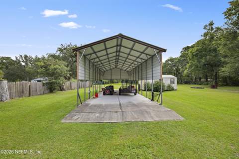 1050 Arthur Moore Drive, Green Cove Springs FL - photo 9 of 77