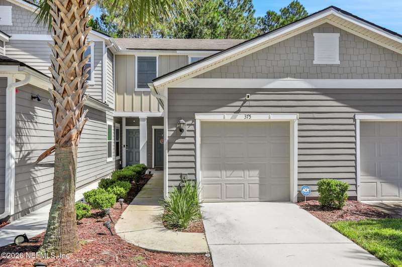 2 bedroom Townhouse at 375 Servia Drive, Palisades At Durbin Crossing, St. Johns — photo 2