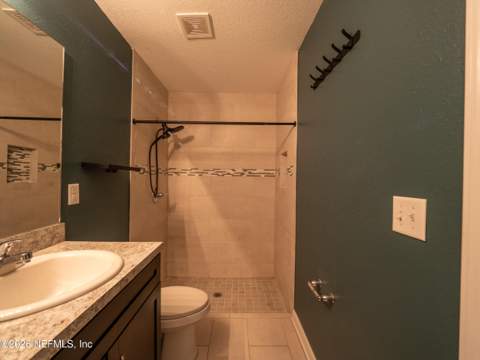 4649 Suray Avenue, Jacksonville FL - photo 22 of 32