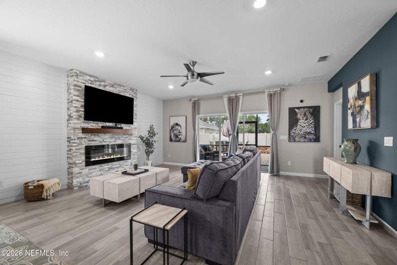 4 bedroom Single Family Residence at 30 Japura Court, Grand Creek North, St. Johns — photo 3