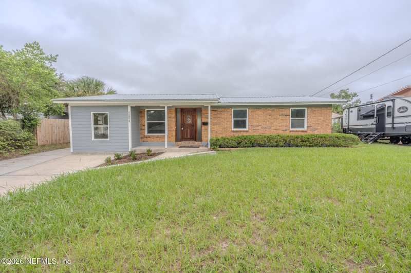 3 bedroom Single Family Residence at 11272 Avery Drive, San Mateo, Jacksonville — photo 1