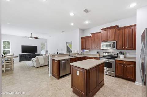 13418 Long Cypress Trail, Jacksonville FL - photo 14 of 56