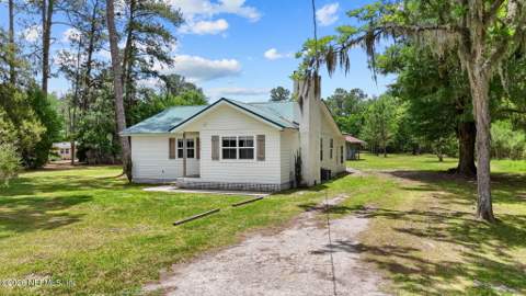 3250 NE 179th Street, Starke FL - photo 6 of 40