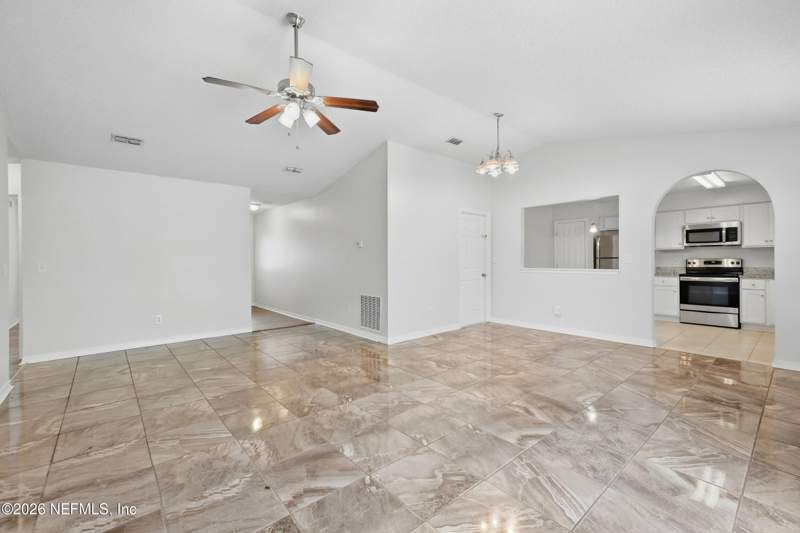 3 bedroom Single Family Residence at 10915 Mindanao Drive, Deer Ridge, Jacksonville — photo 3