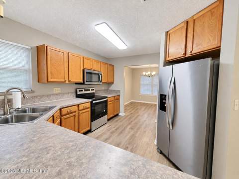 693 Mackenzie Circle, St. Augustine FL - photo 11 of 31
