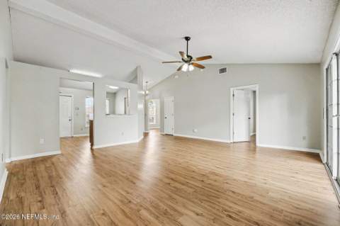 8031 Macinnes Drive, Jacksonville FL - photo 8 of 17