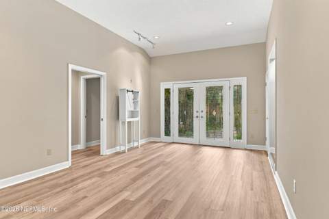 60 Roscoe Boulevard, Palm Valley FL - photo 11 of 70