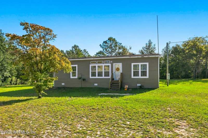 3 bedroom Mobile Home at 5720 Bitterroot Street, Big Tree Lakes, Keystone Heights — photo 1