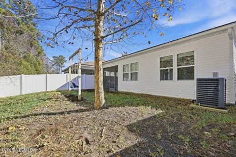 2905 Alpin Drive, Jacksonville FL - photo 16 of 18