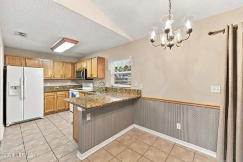 421 Mango Circle, St. Augustine FL - photo 11 of 36