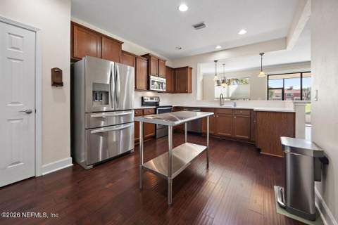 13435 Isla Vista Drive, Jacksonville FL - photo 14 of 57