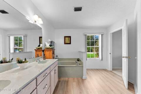 10040 N Pebble Ridge Drive, Jacksonville FL - photo 20 of 31