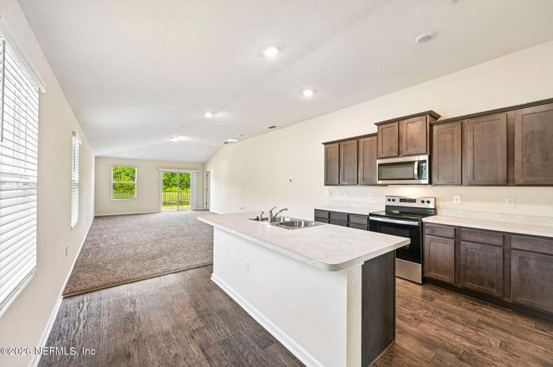 3 bedroom Single Family Residence at 6128 Bucking Bronco Drive, Winchester Ridge, Jacksonville — photo 5