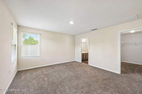 6128 Bucking Bronco Drive, Jacksonville FL - photo 13 of 36