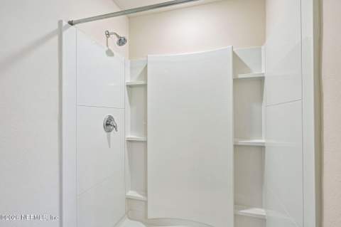 6128 Bucking Bronco Drive, Jacksonville FL - photo 16 of 36