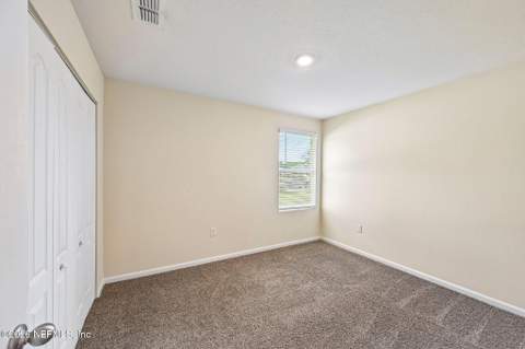 6128 Bucking Bronco Drive, Jacksonville FL - photo 23 of 36