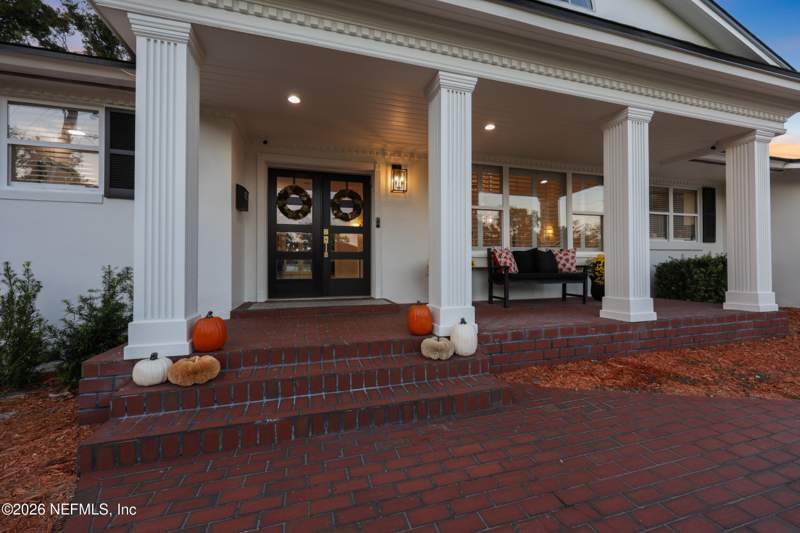 4 bedroom Single Family Residence at 833 Waterman Road, Waterman Estates, Jacksonville — photo 4