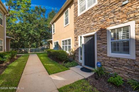 7244 Deerfoot Point Circle #30-1, Jacksonville FL - photo 7 of 61