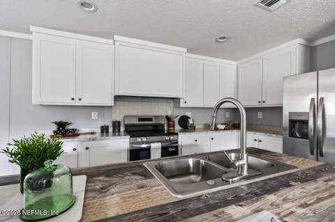 14346 Tiki Lane, Jacksonville FL - photo 19 of 70