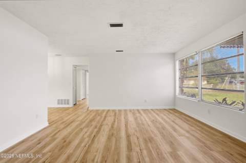 1810 Agave Circle, Jacksonville FL - photo 8 of 51