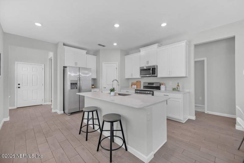 3 bedroom Single Family Residence at 9591 Giada Drive, Saddle Oaks, Jacksonville — photo 4