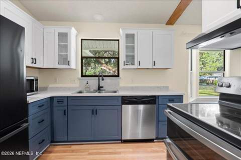 604 N 15th Street, Fernandina Beach FL - photo 8 of 29