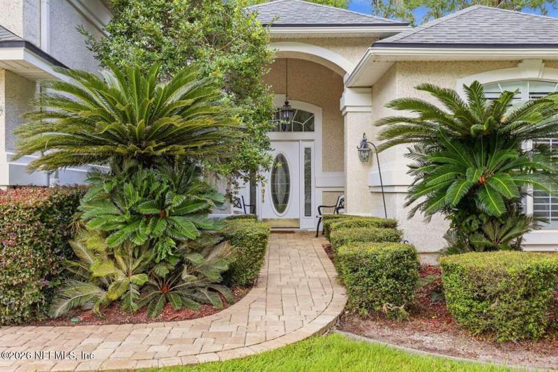 4 bedroom Single Family Residence at 916 W Grist Mill Court, Odoms Mill, Ponte Vedra Beach — photo 2
