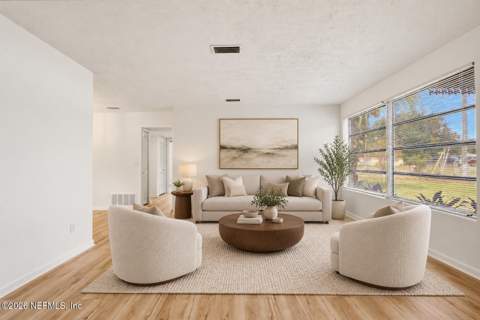 1810 Agave Circle, Jacksonville FL - photo 7 of 51
