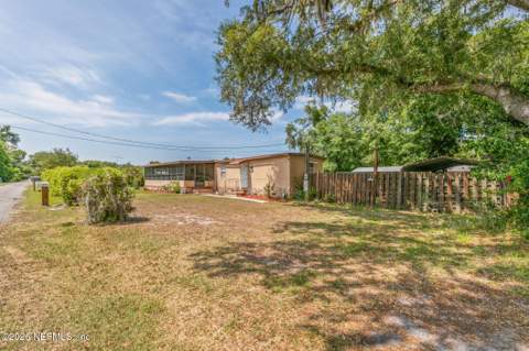 227 Spec Lane, Crescent City FL - photo 7 of 23
