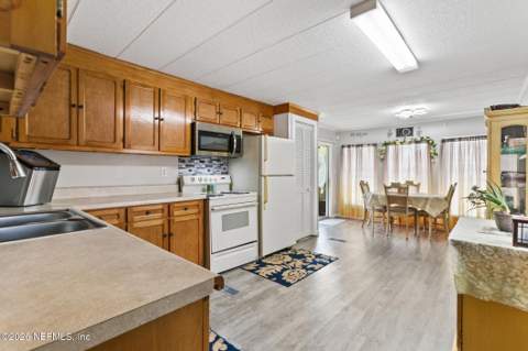 227 Spec Lane, Crescent City FL - photo 11 of 23