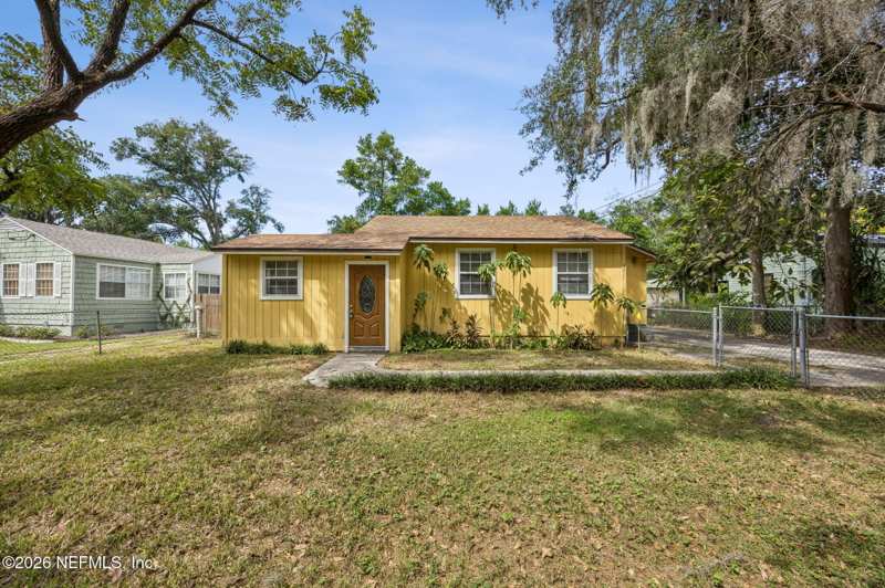 3 bedroom Single Family Residence at 3011 Lake Shore Boulevard, Riverdale Gardens, Jacksonville — photo 1