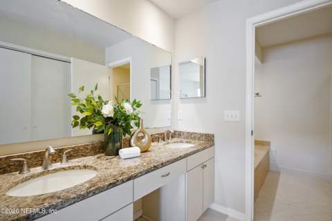 3820 Lavista Circle #113, Jacksonville FL - photo 21 of 31