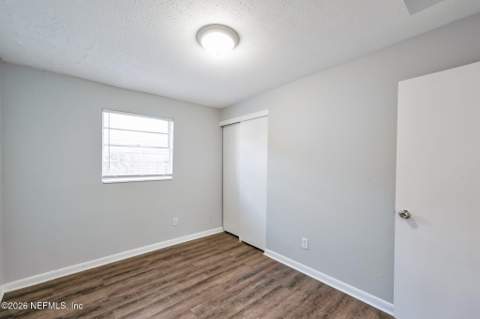 1586 W 36th Street, Jacksonville FL - photo 12 of 19