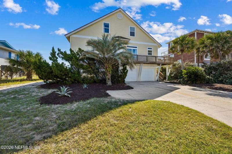 3 bedroom Single Family Residence at 812 S Fletcher Avenue, Fernandina Beach, Fernandina Beach — photo 2