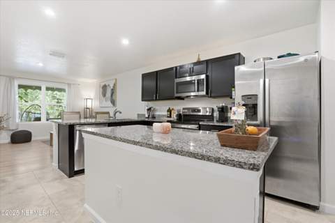5935 Creekside Crossing Drive, Jacksonville FL - photo 10 of 29