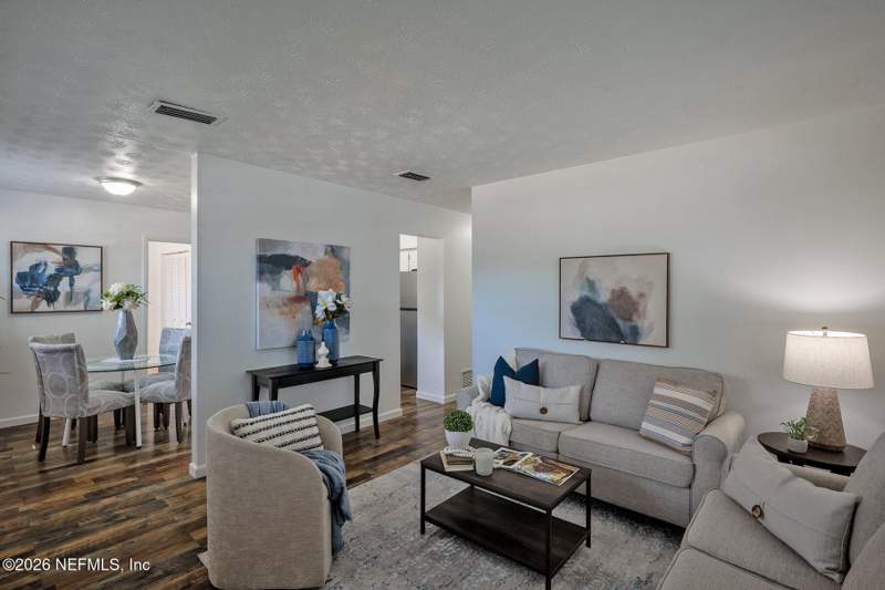 4 bedroom Single Family Residence at 2327 W 10th Street, East Grand Park, Jacksonville — photo 4