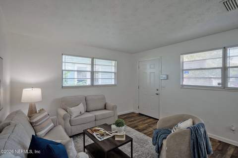 2327 W 10th Street, Jacksonville FL - photo 6 of 40
