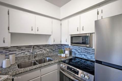 2327 W 10th Street, Jacksonville FL - photo 14 of 40