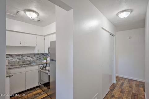2327 W 10th Street, Jacksonville FL - photo 19 of 40