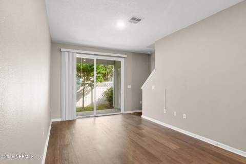 3968 Village View Lane, Orange Park FL - photo 7 of 37